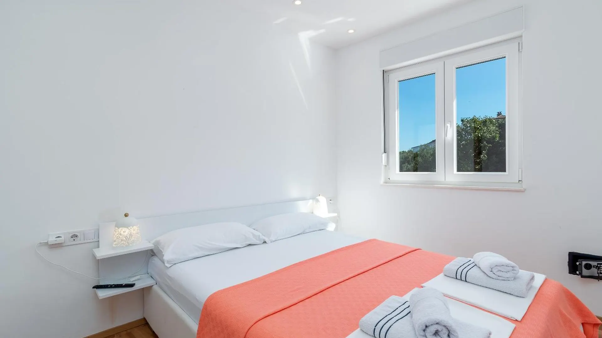 Apartments Lotus Trogir Croatia