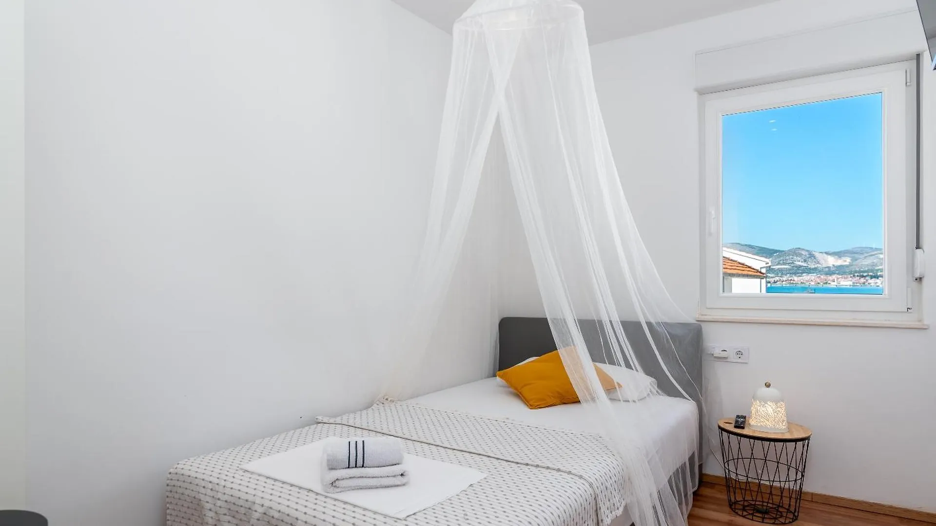Apartments Lotus Trogir Croatia