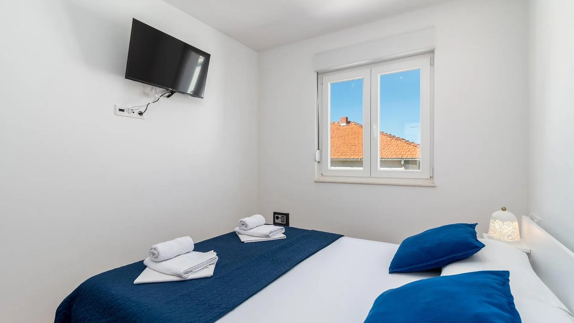 Apartments Lotus Trogir Croatia