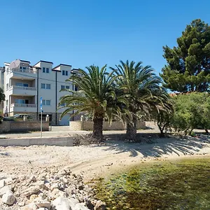 Janja Trogir